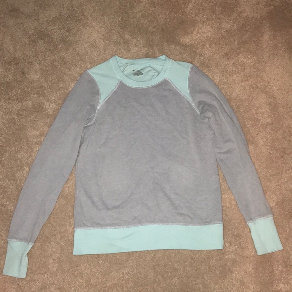 Tek Gear sweatshirt